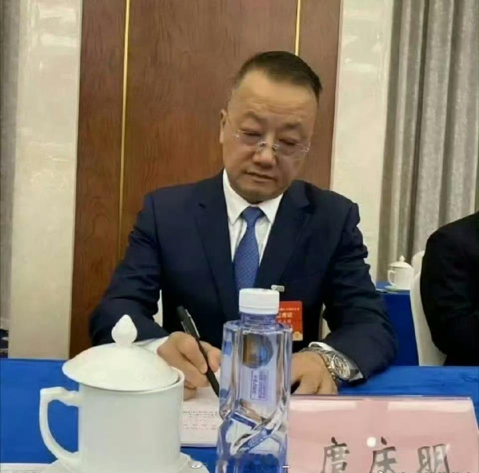 全国人大代表庹庆民：建议6岁以下，75岁以上实现免费医疗！ 