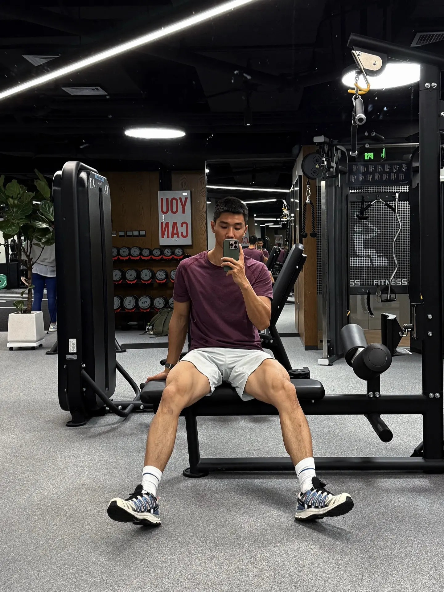 那点肌肉都长腿上了🦵。