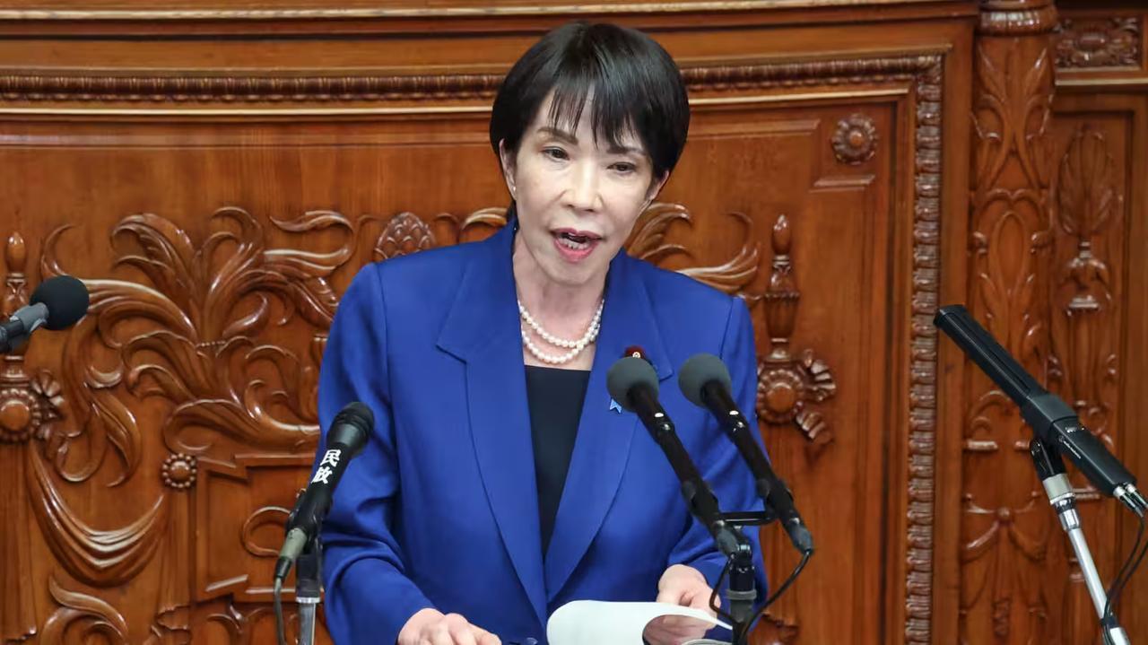 高市再度“拜鬼”，大言不惭称，日本要成为灯塔
 
日本自民党集体参拜靖国神社，高