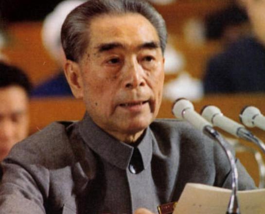1956年，一名外国记者问周总理：若蒋介石带着台湾回归中国，会怎么安排，会不会考