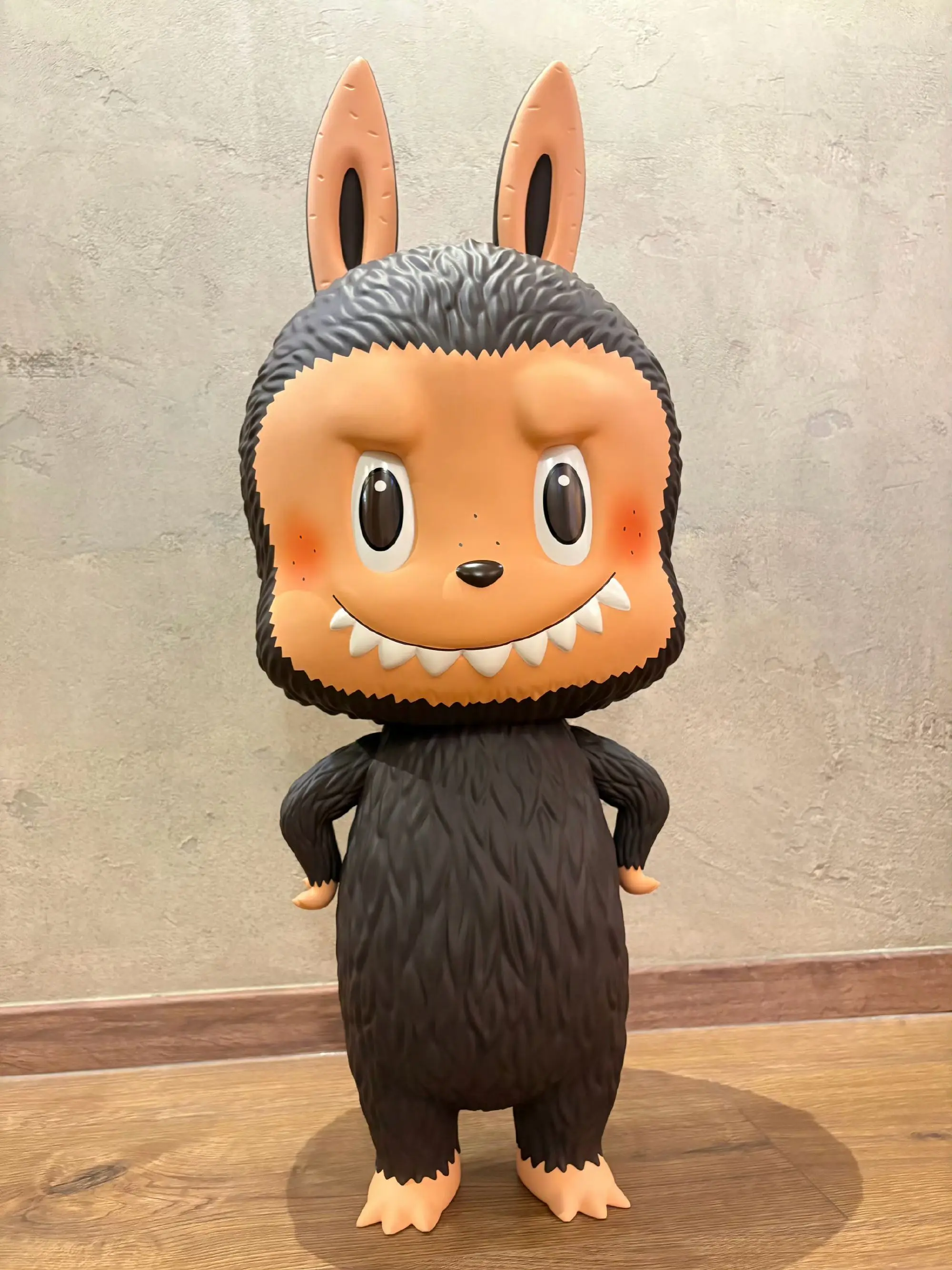 张馨予｜泡泡玛特。家里有四个这么大的泡泡玛特，真是潜力股哈哈哈