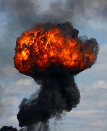 现在全世界有这么几个国家被架在火上烤：
一是俄罗斯：打损耗国力，不接着打更亏；