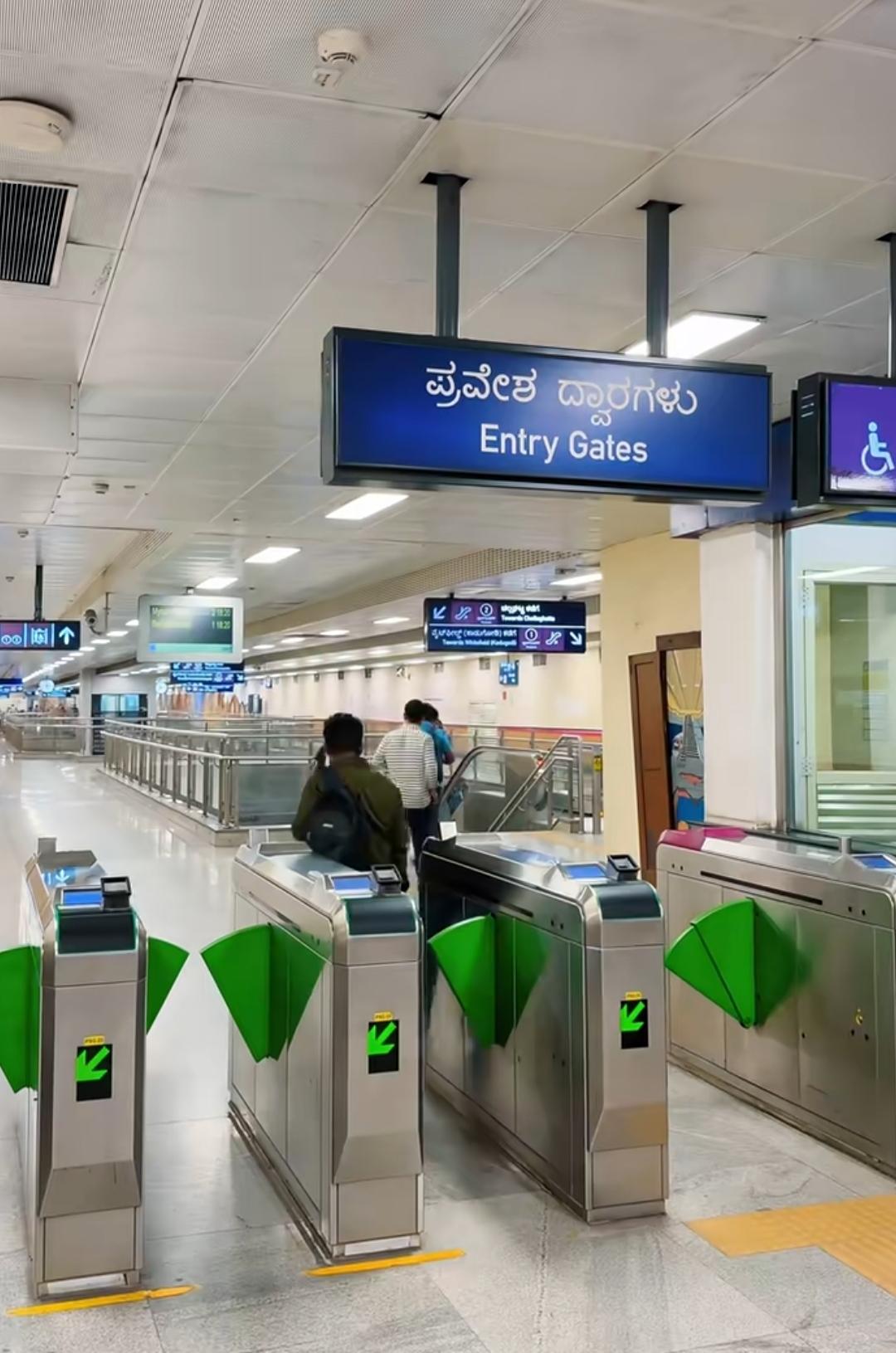 班加罗尔在印度城市中，确实有点另类。
去印度的那些博主们，更喜欢到新德里，给我们