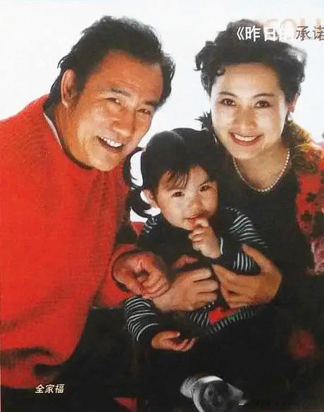 这种传闻直到杨在葆老师2021年2月13日去世，也没现身澄清一下。
杨在葆老师二