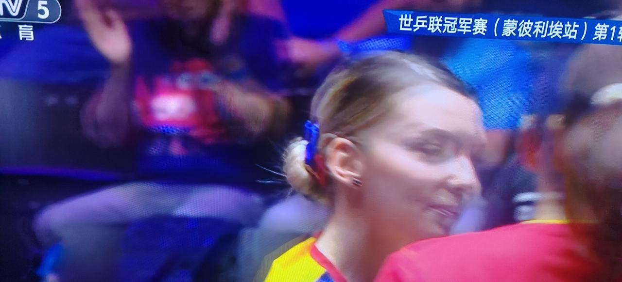 陈幸同在法国蒙比利埃冠军赛首轮即遭淘汰。她被有“罗马尼亚小妖精”之称的斯佐克斯以