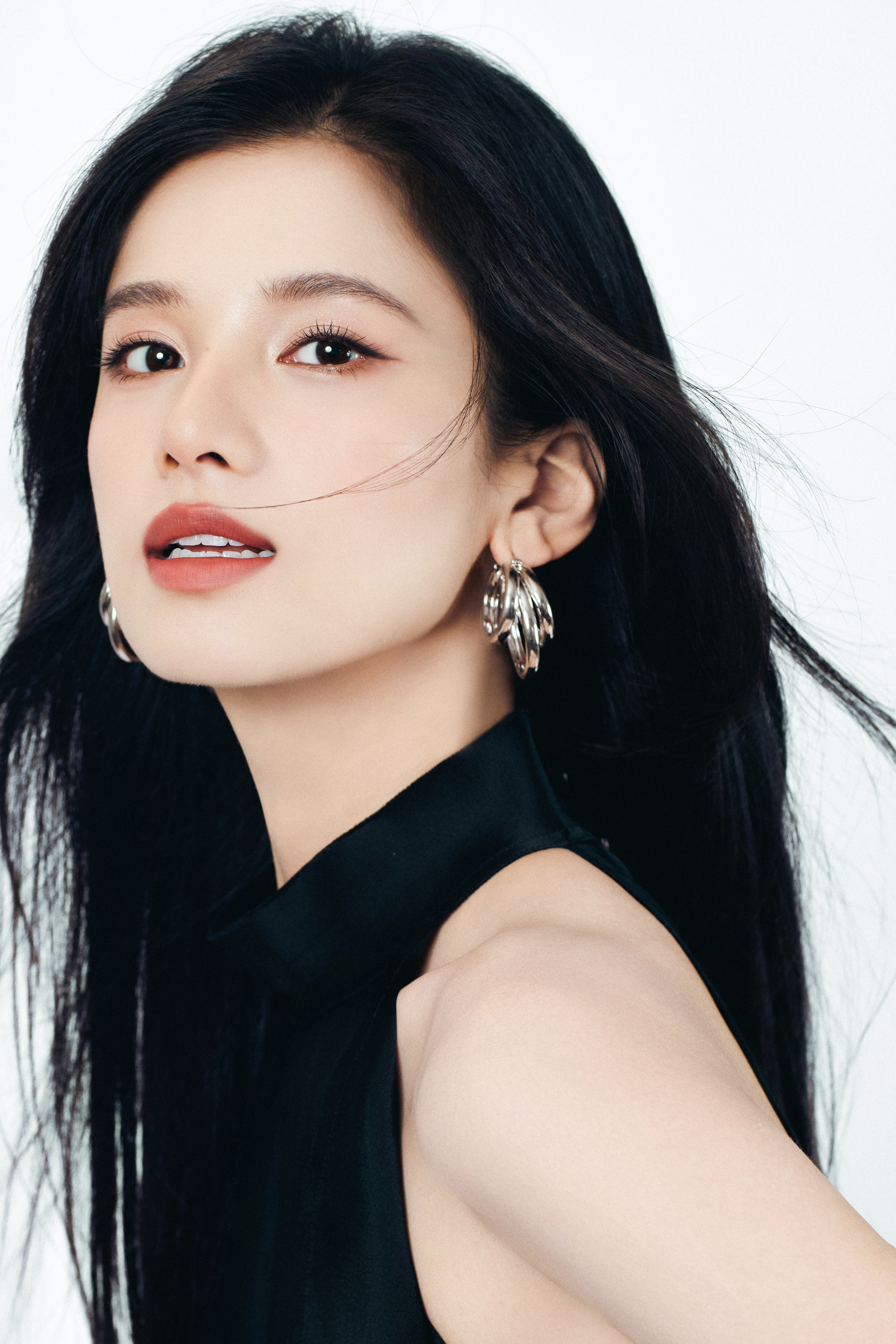 👤 张婧仪出发图