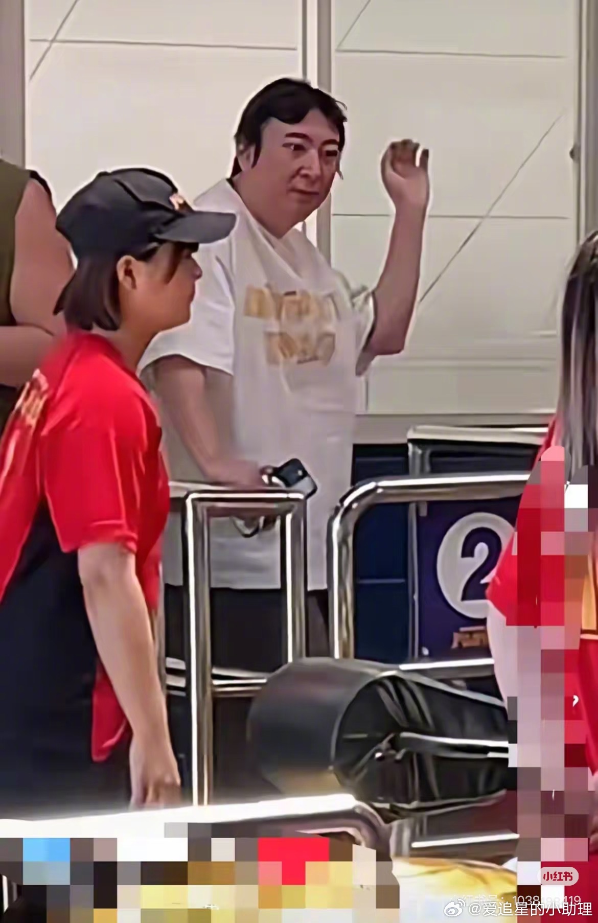 啥？这是王思聪？这图真的没P吗？ ​​​