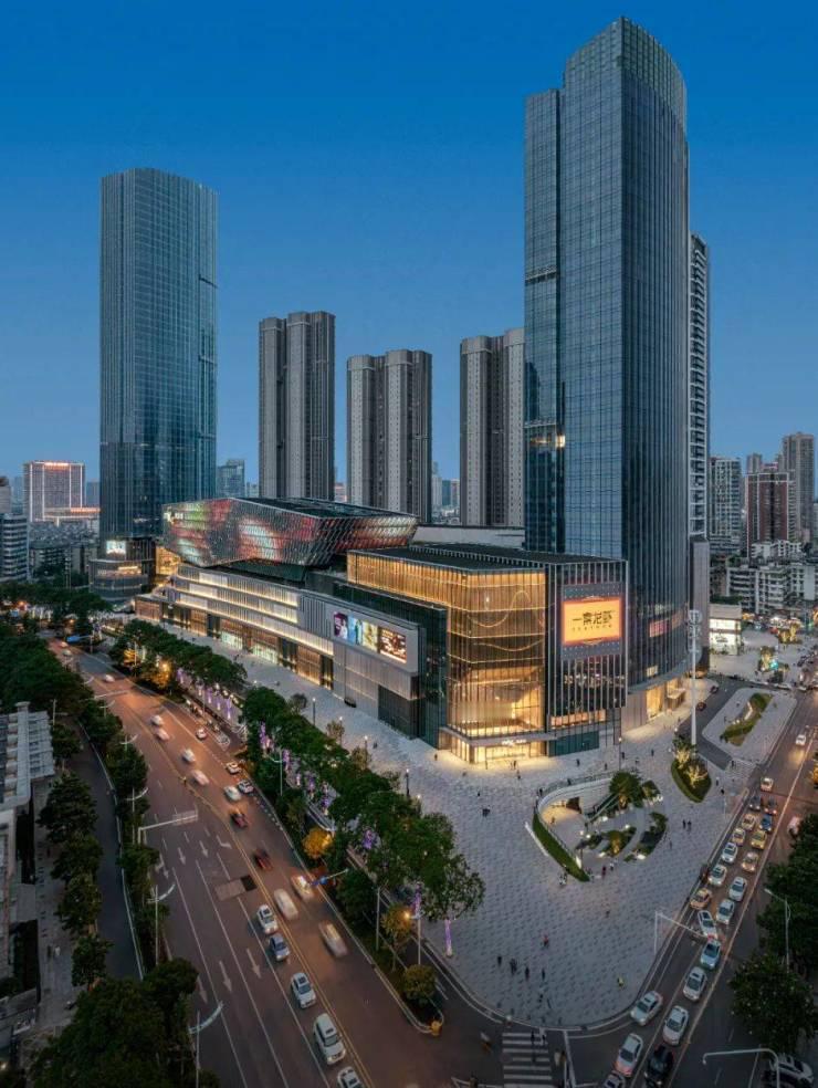 近期，武汉房产新政的出台为楼市注入了新的活力。新政核心内容涵盖“以旧换新”交易模