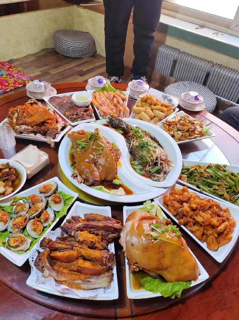 同事的孩子，也是好哥们的孩子，也是好邻居的孩子，要订婚了，好消息，大家恭喜吃一顿