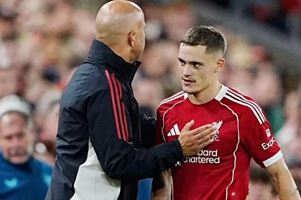 命啊！1.3亿巨星终于进球了，却被判乌龙，仰天长叹：18场0球3助 加盟利物浦以