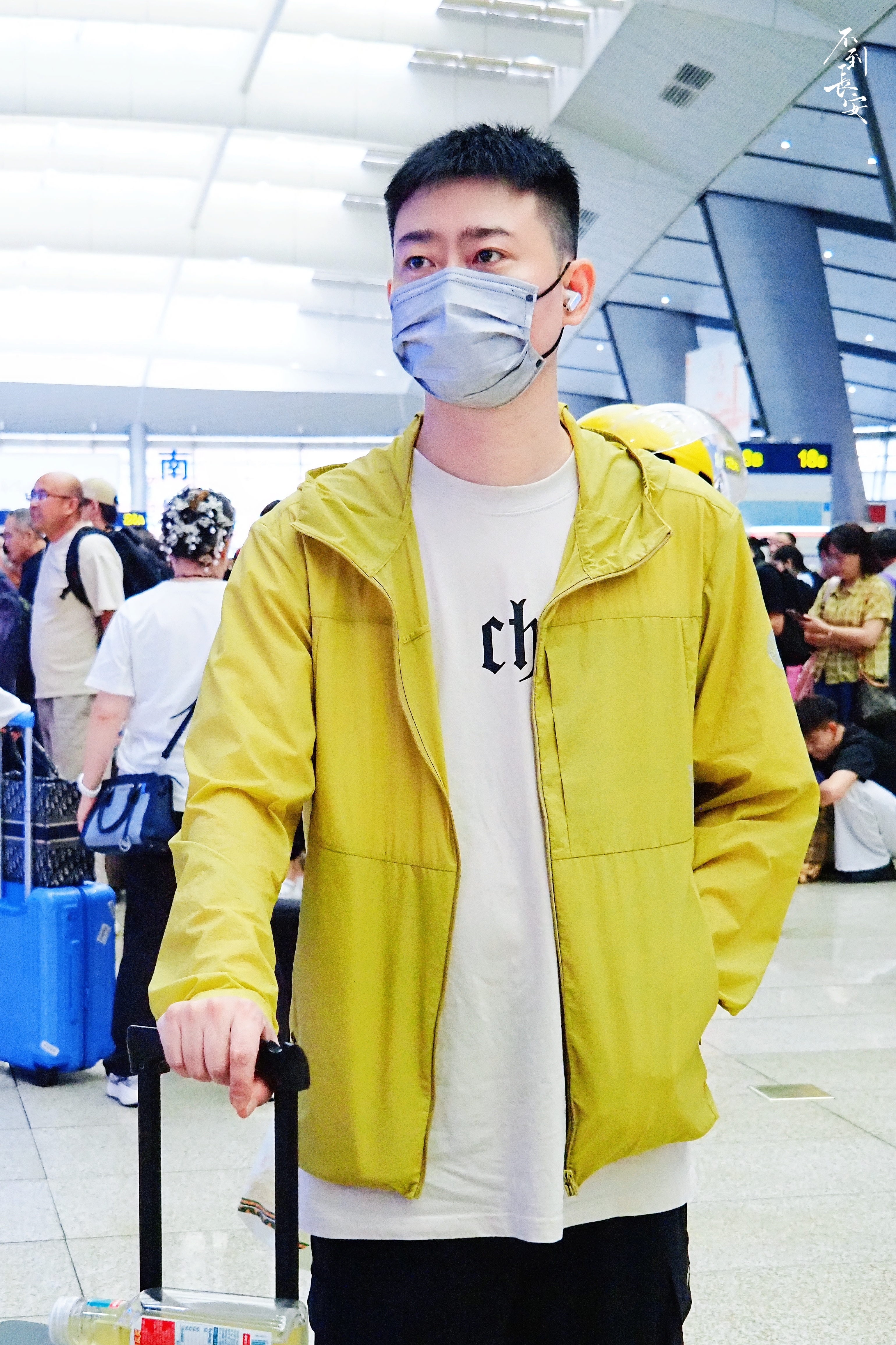 栾云平 🍏（待编辑）📸·𝟐𝟎𝟐𝟔.𝟎𝟖.𝟐𝟔 北京南🚅  