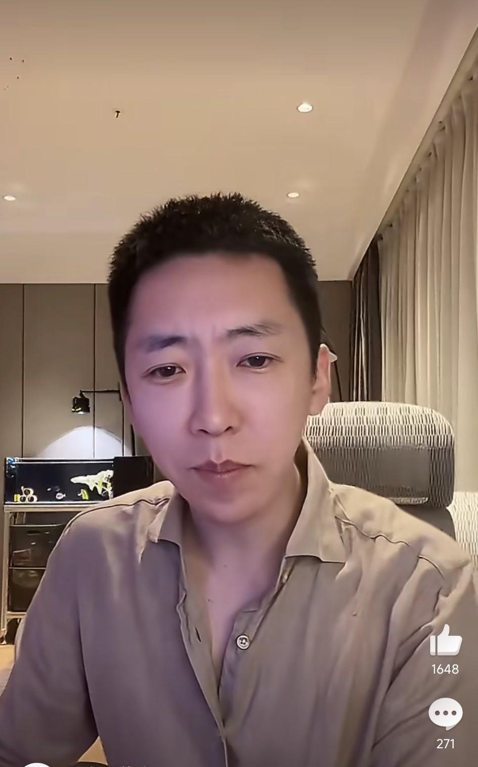 留几手账号被禁关注！拿张雪峰离世博流量，和古天乐一比太讽刺
 
张雪峰41岁猝然