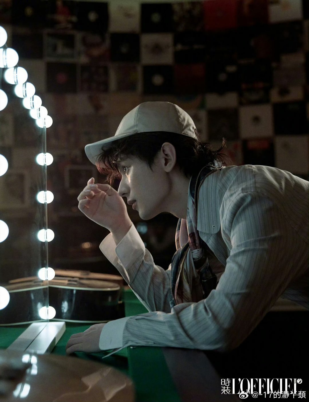 H成毅卢云cy成毅成毅，站在光下总是会有阴影，但是我们都相信你一定能突破阴影限制