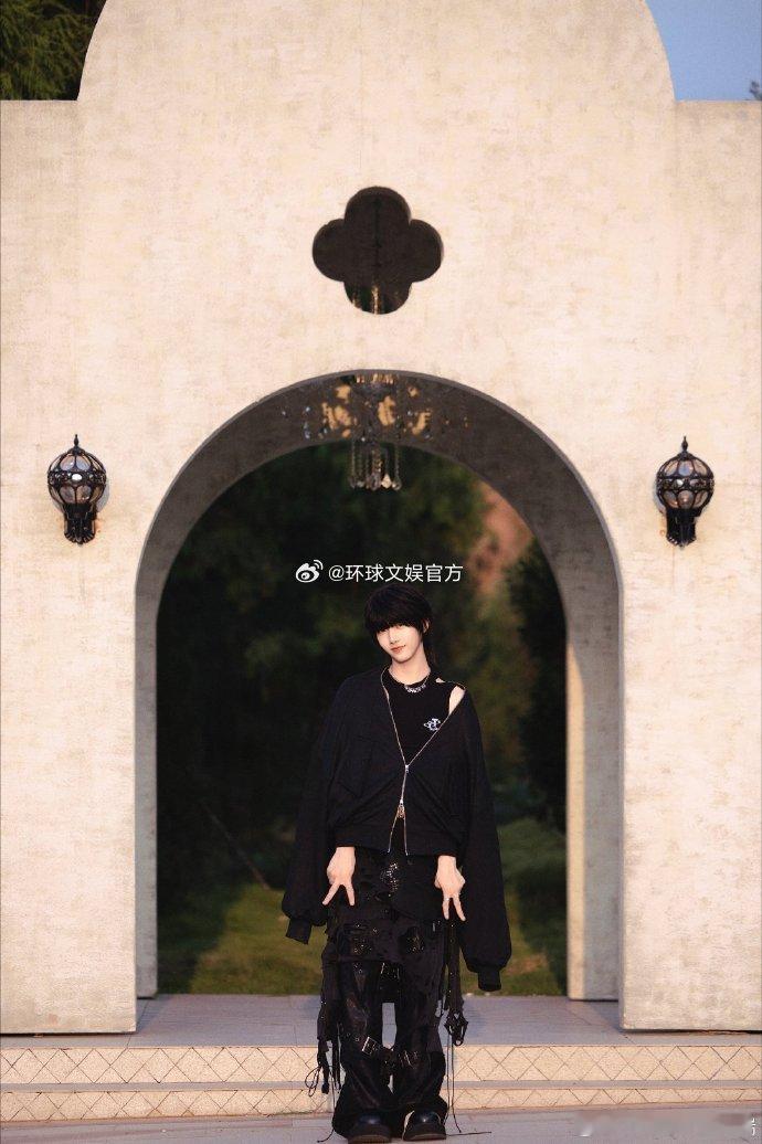 华语音乐打歌中心推荐张函瑞新歌 旋律跨向更广阔的华语乐坛！张函瑞《Baby's 
