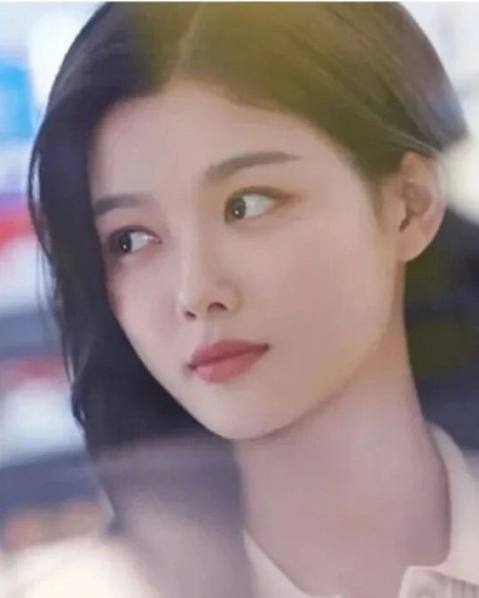 假如方圆脸减肥成功方圆脸减肥成功后，直接解锁颜值开挂模式！脸部肉肉褪去后，原本清