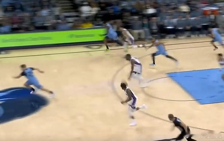 阿丘瓦观察：疯狂掠夺7前板+高效终结，砍下22+12助队取胜12345穆雷下顺接