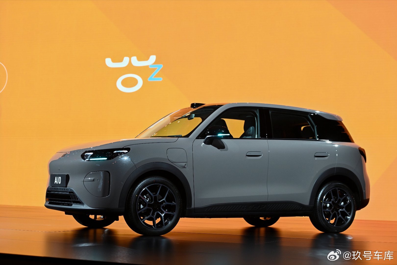 春意盎然的金漪湖云蝶中心，3月26日，零跑汽车以一场主题为“一路都很灵”的发布会