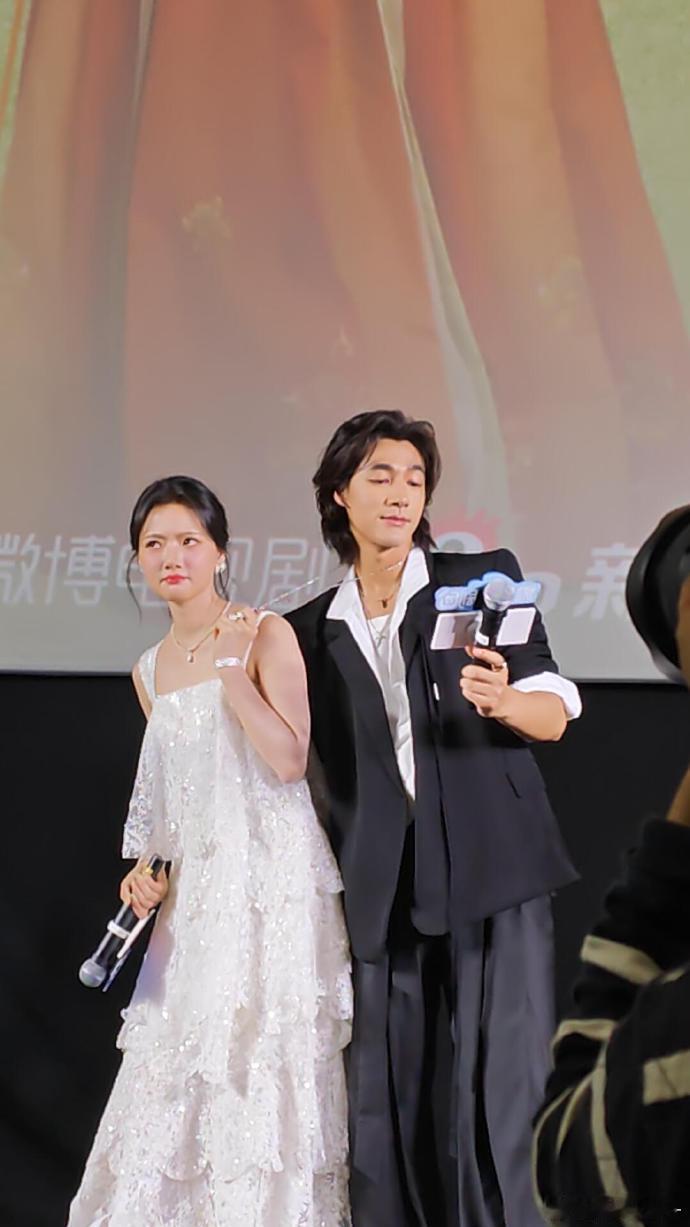 任敏此沙追剧团性转版霸总电视剧良陈美锦任敏此沙四搭性转霸总，直接把带感值拉满！前