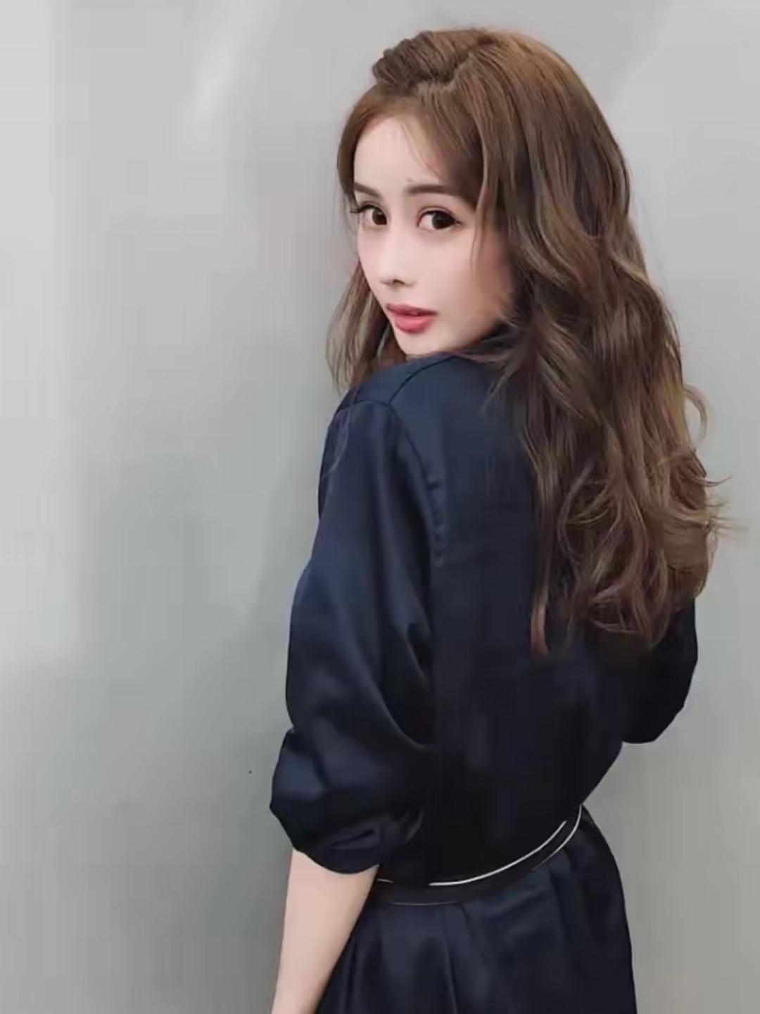 37岁韦雪自曝新恋情，半年前官宣与小16岁前男友KK分手，曾表示再也不会公开恋情