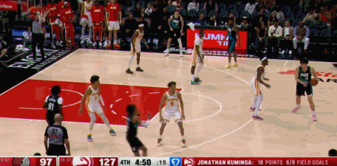 今天结束的一场NBA常规赛，开拓者101比135惨败老鹰，杨瀚森在垃圾时间登场不