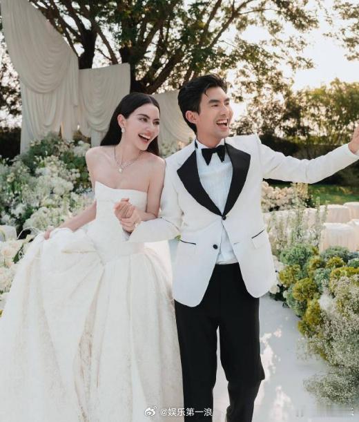 mai和老公还没领证mai和老公还没登记 据外媒，Mai老公Ter最近接受采访，