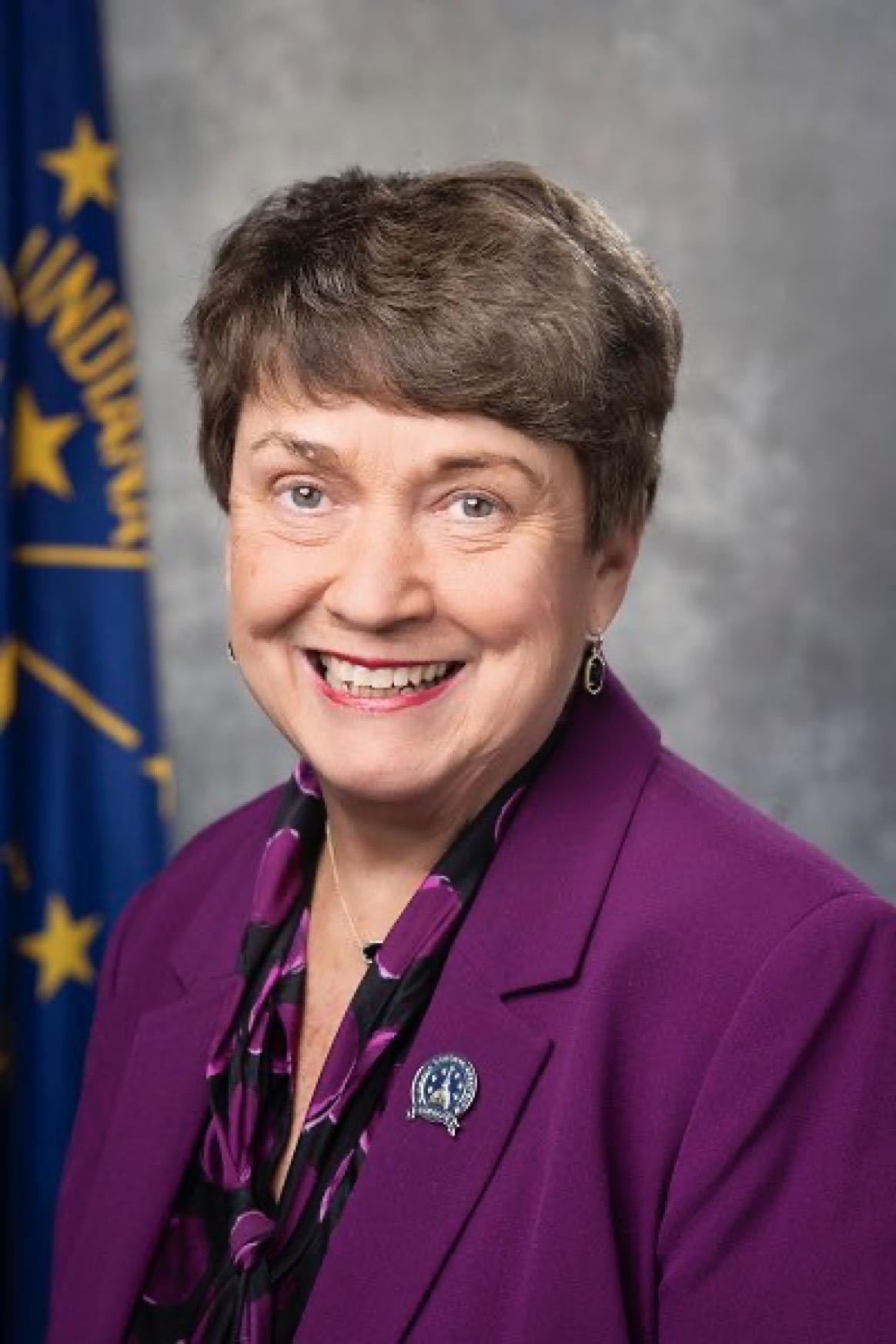 美国印第安纳州共和党参议员吉恩·莱辛Jean Leising表示，她将对提前修改