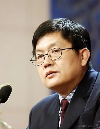 中方曾呼吁谨慎前往日本，不料复旦大学的冯玮却高调推荐中国学生去日本，并把这种与中
