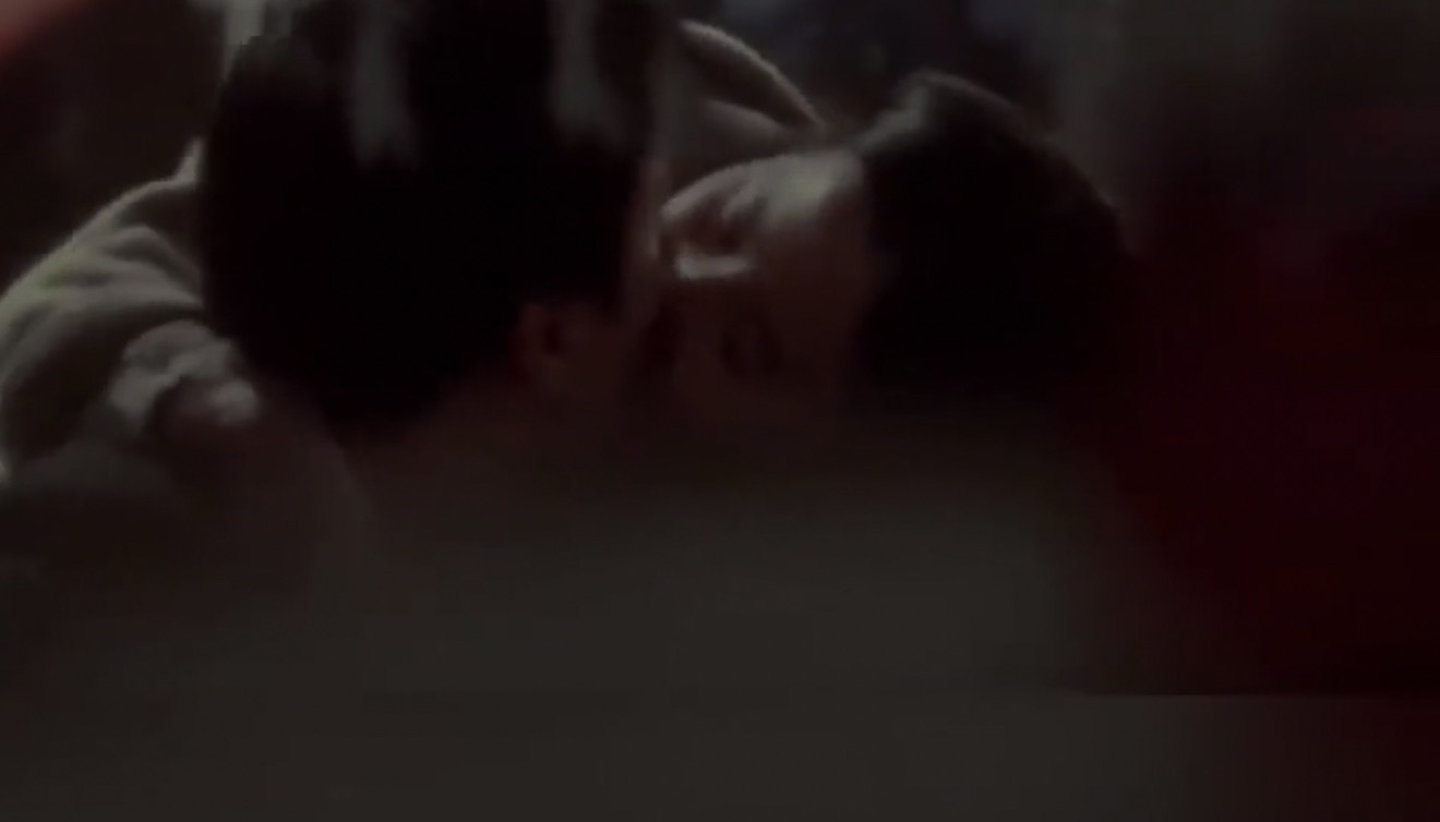 天呐噜，刘西美子早期为获得影视资源与男导演假戏真做，据说还诞下一子 