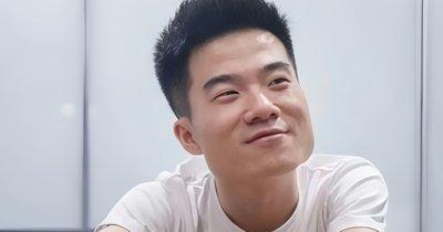 一次在直播间，余华向董宇辉抱怨：“迟子建的书，你卖了300万册，而我的《活着》才