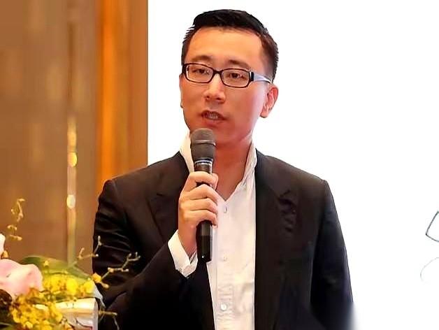 聊聊那个亲手把自己老板送走的法学高材生，许垚。
西南政法大学毕业，事业有成，财务
