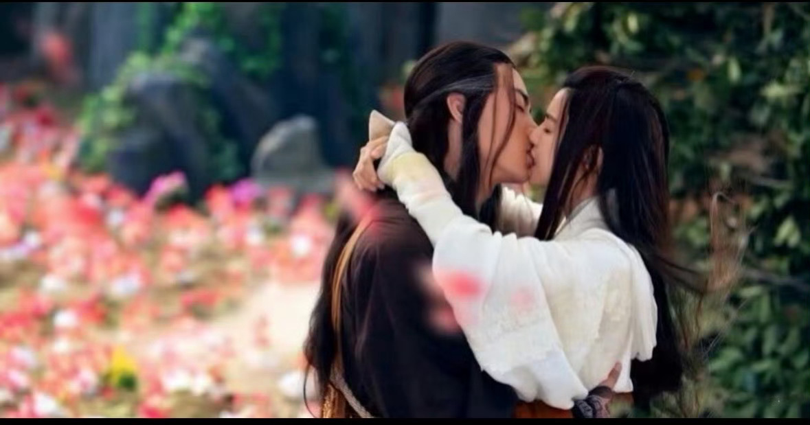 陈晓 陈妍希娱乐圈更新太快了，我一下子就忘记他们两个原来离婚了…… 