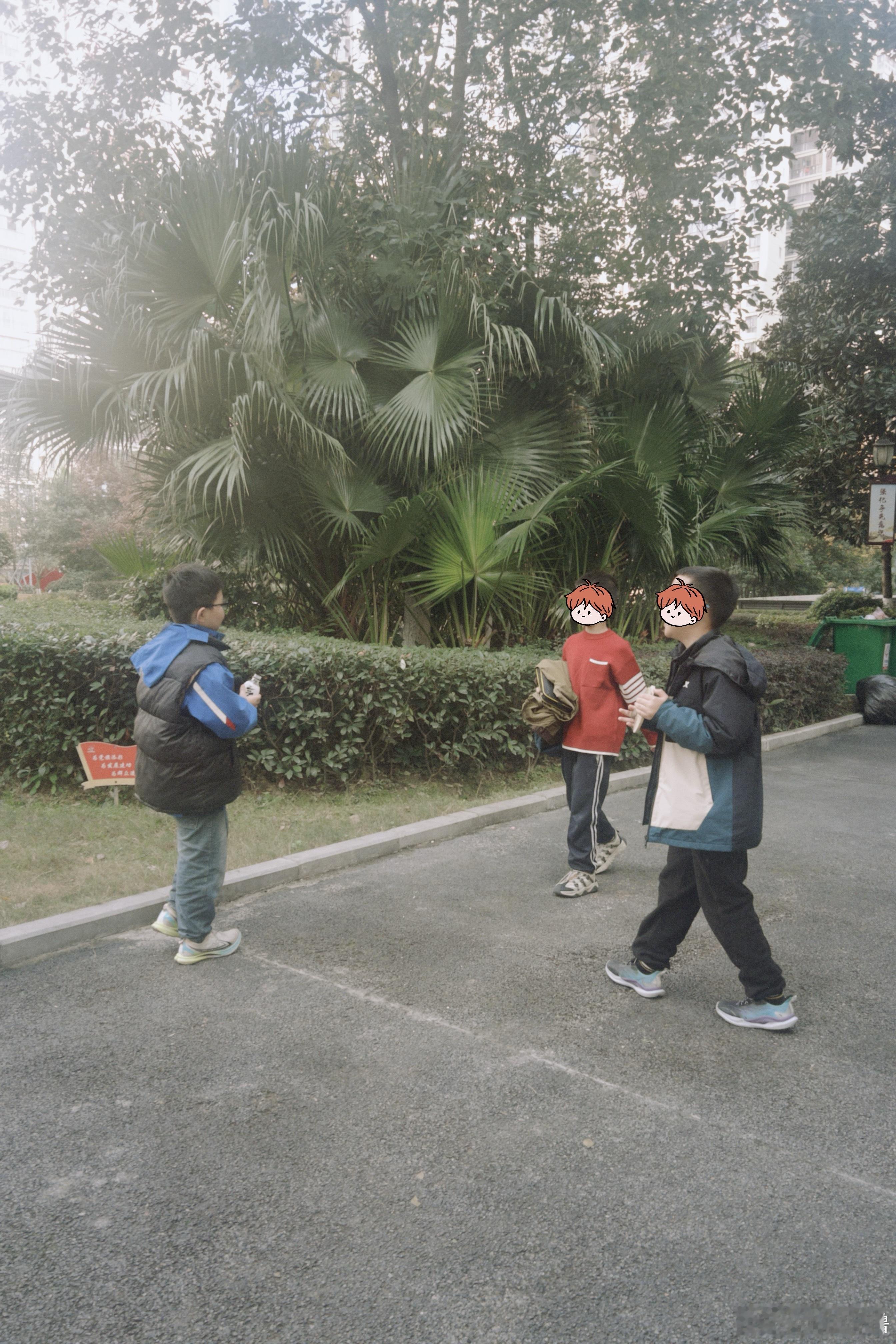 生活手记 周日流水账✅ 上午：豪弟写周末作业 日常作业作业一收尾立刻切换运动模式