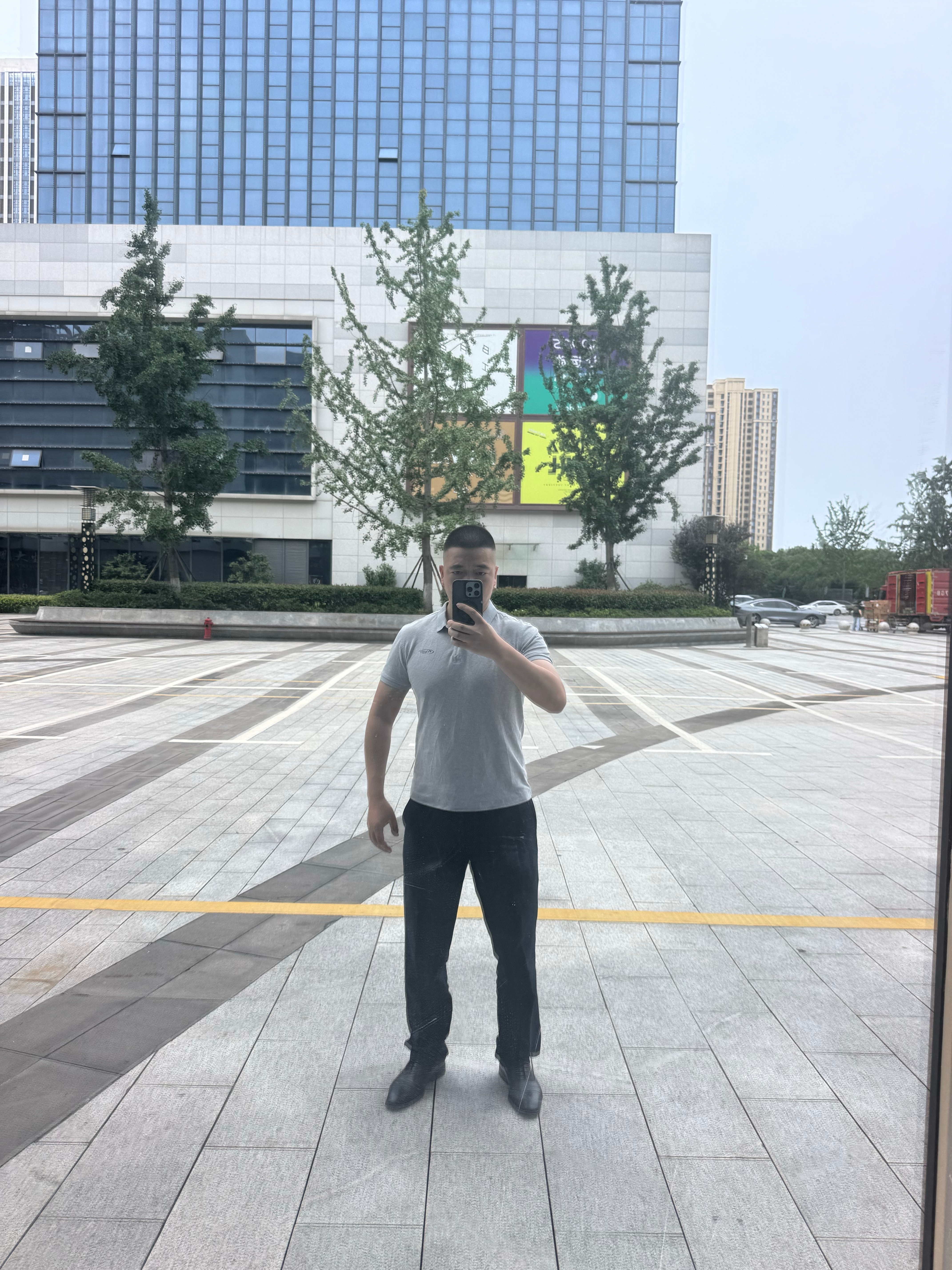 理个发 