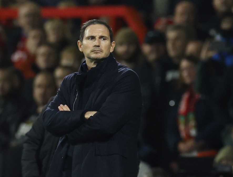 45岁的马雷斯卡因与俱乐部高层的内部矛盾，于周四辞去切尔西主教练一职。蓝军当前正