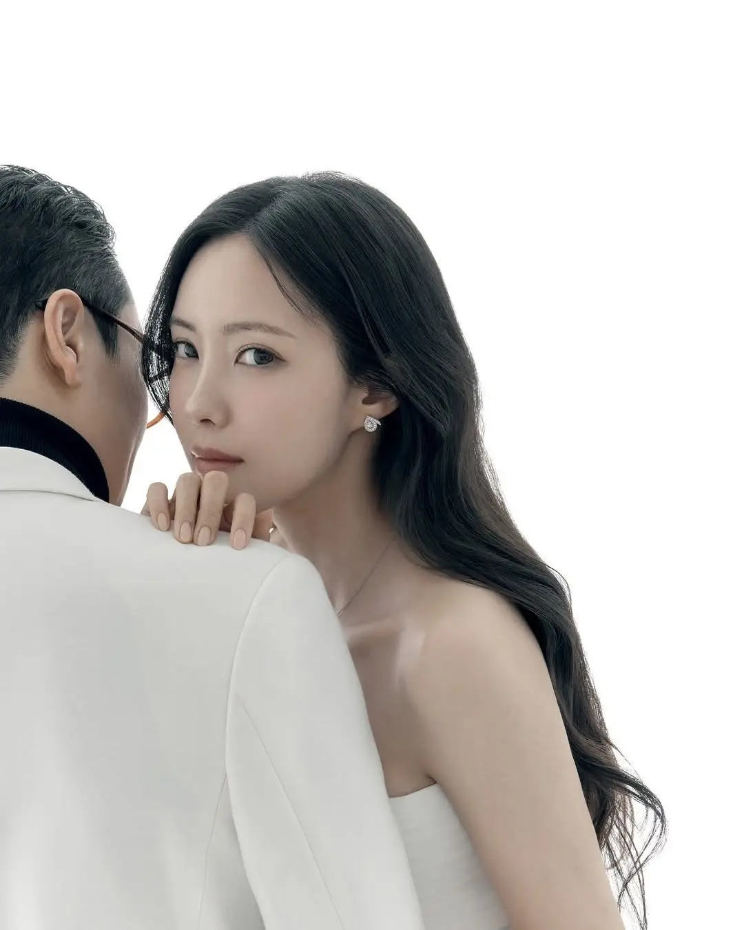 朴孝敏婚纱。婚纱照