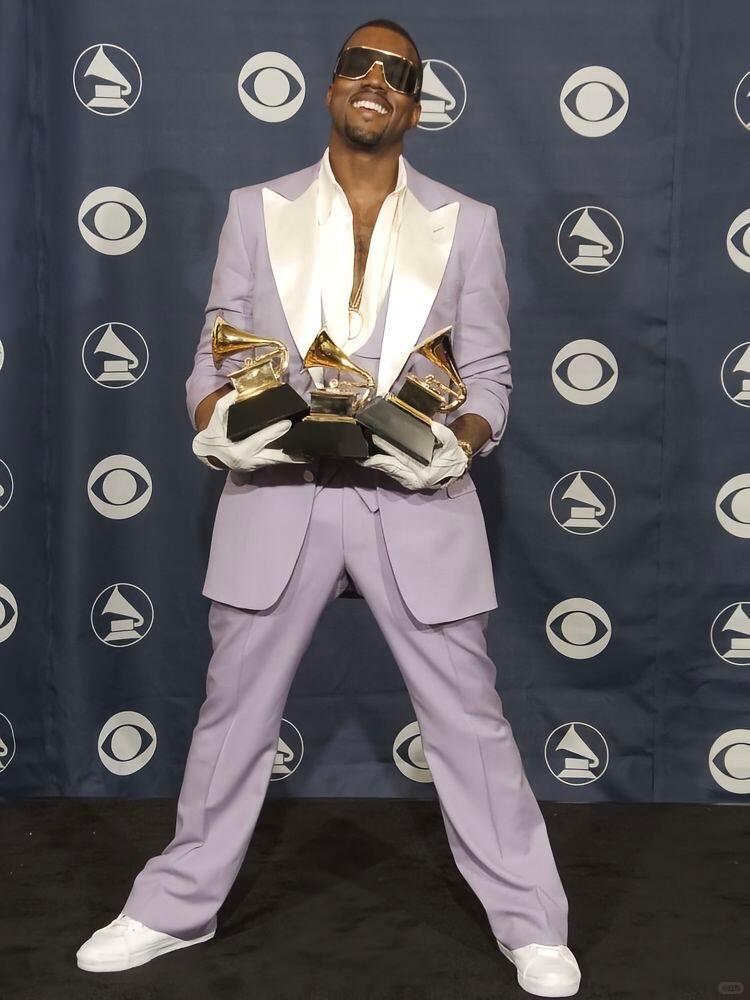 曝侃爷支持金卡戴珊汉密尔顿恋情 离婚后还能彼此祝福、为对方的幸福考虑，侃爷和卡戴