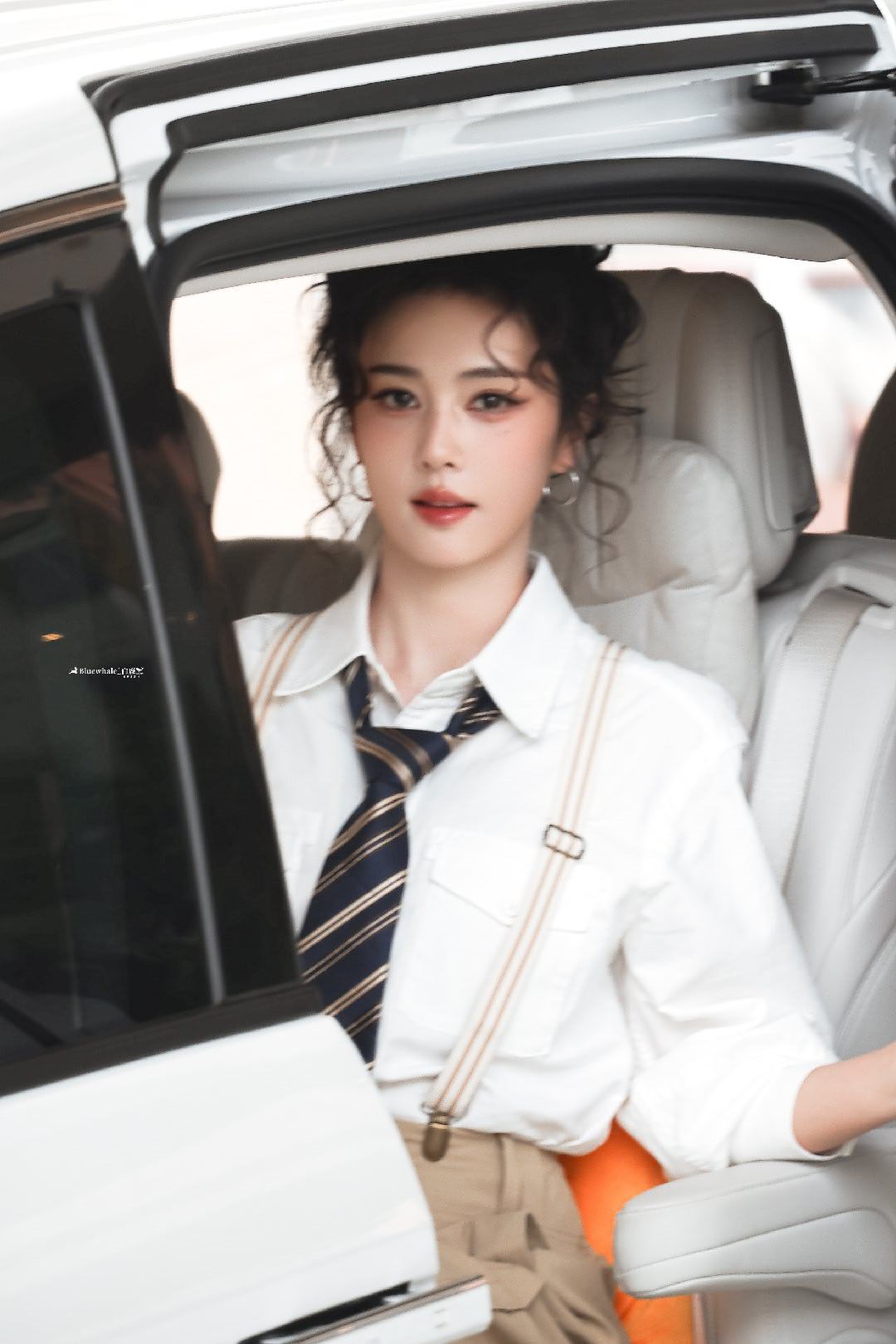 还是喜欢学姐白鹿