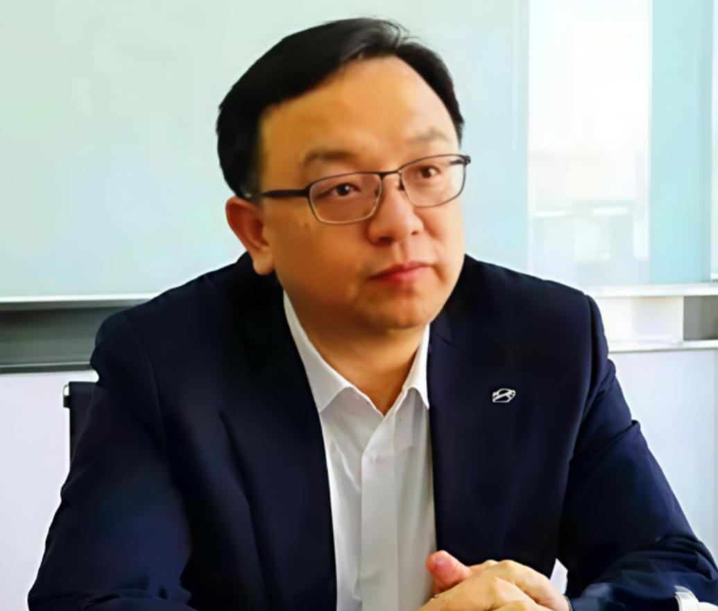 你绝对想不到——身家千亿的比亚迪创始人王传福，如今依然坚持每周雷打不动做一件事：