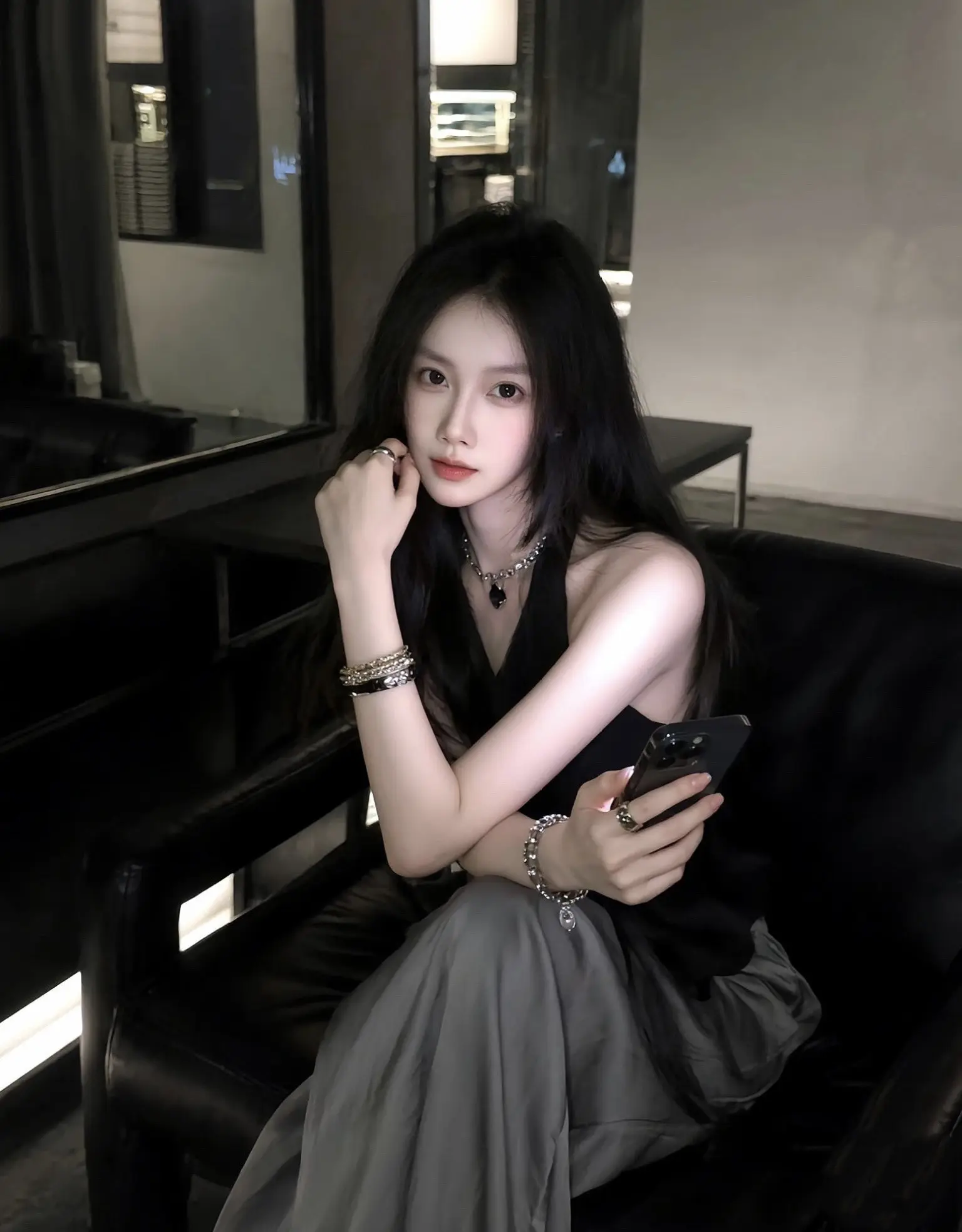 人没有想法，人只有行为。