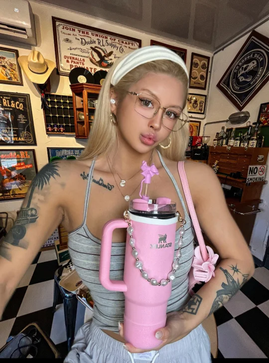 要跟爬山买烤肠的人一起出去玩🤣