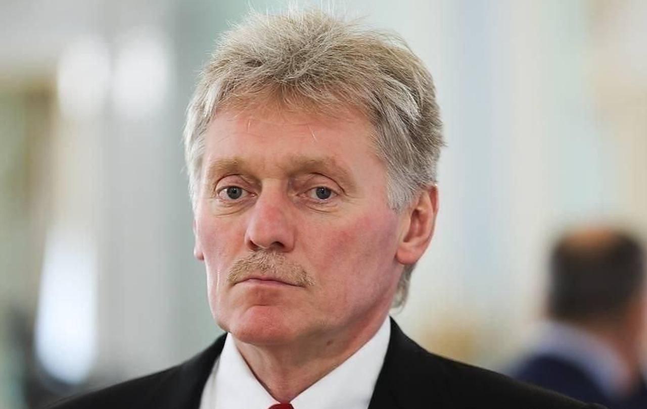 俄总统新闻秘书佩斯科夫：俄美代表就乌克兰问题的接触仍在继续，俄方正获取相关谈判信