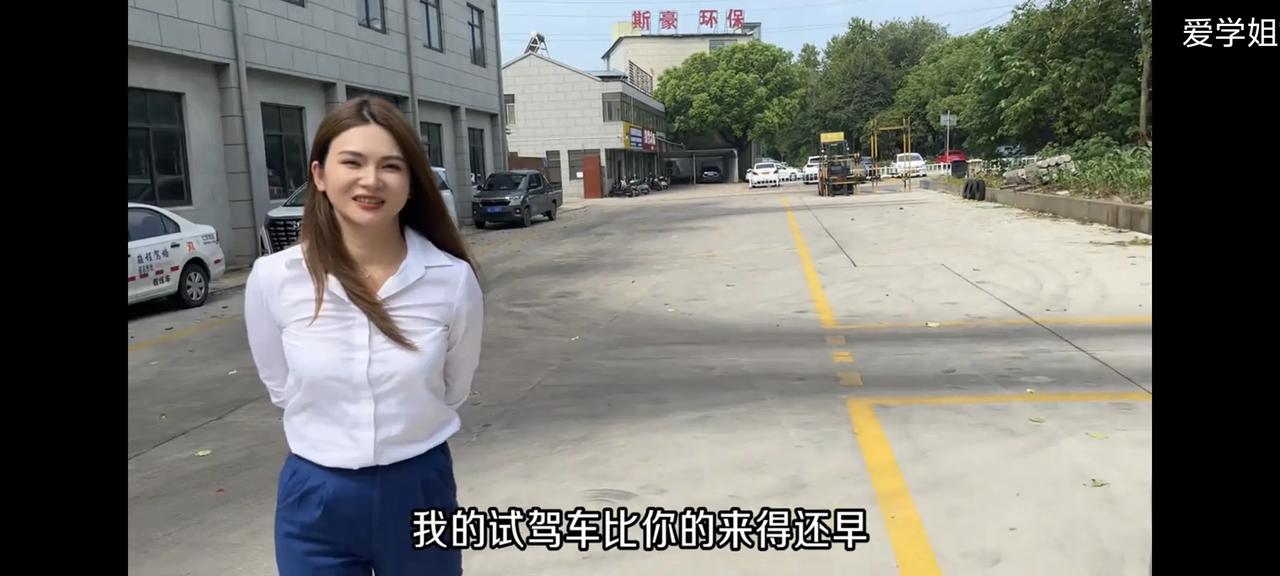 娜塔莎一家现在面子越来越大了。@黛米爸爸（娜塔莎一家） 不知道通过什么渠道搞到一