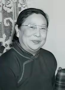 民国副总统黎元洪借宿在部下家中，睡梦中隐约觉得有些不对劲，他的裤子湿了一片。他急