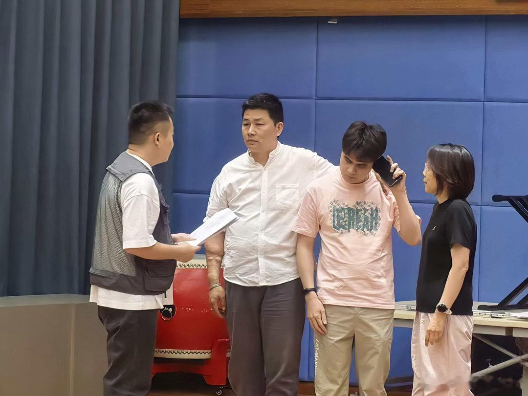 演出日期越来越临近，基本可以脱稿了…… 上海·嘉定体育中心