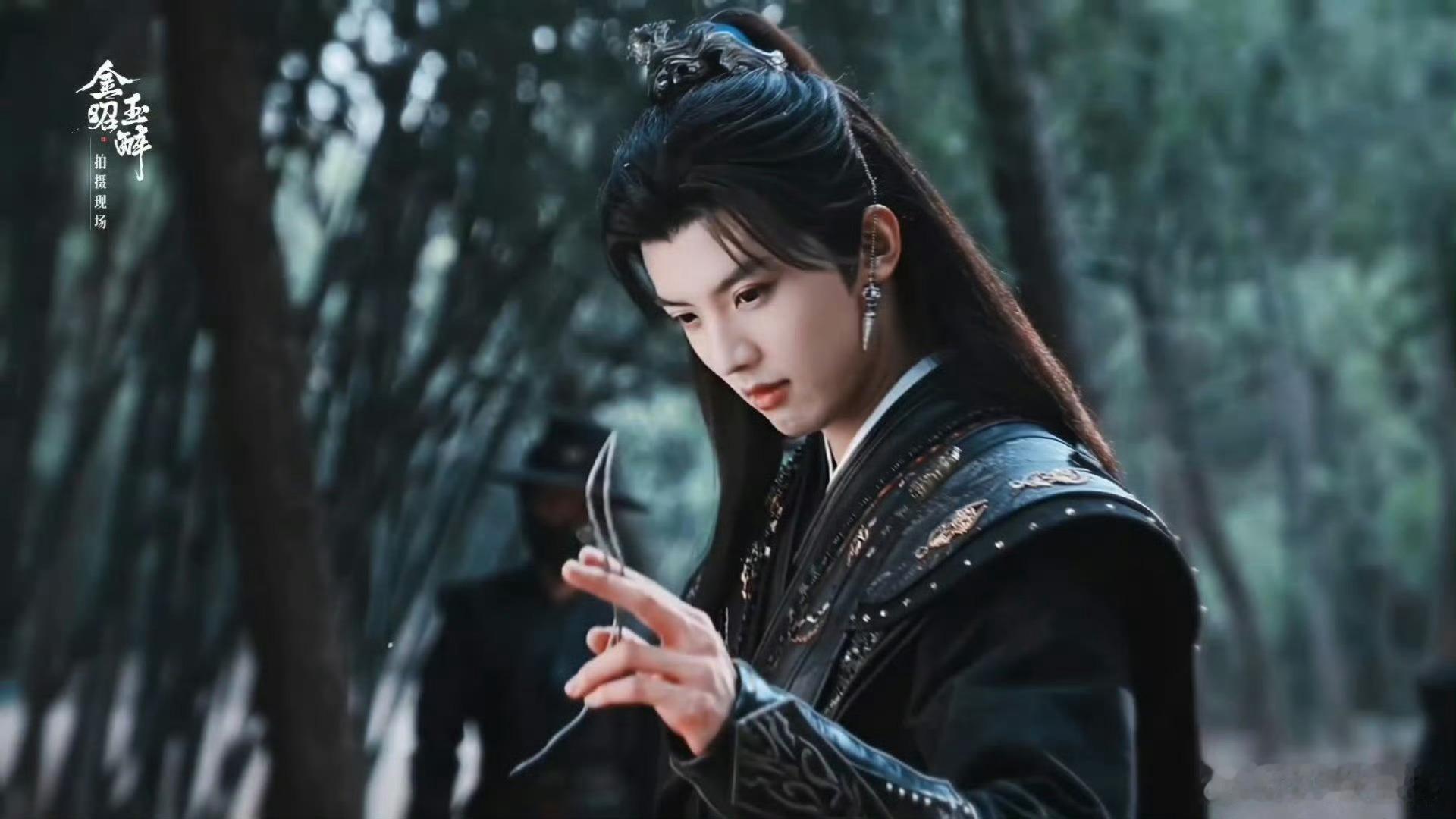 给周峻纬打戏配微微辣的是天才《金昭玉醉》BGM太神！“微微辣”节奏撞上萧仞利落刀