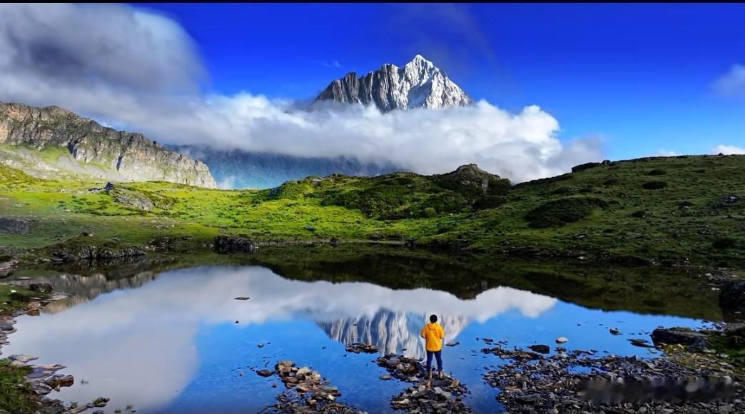 没有什么可以阻挡我们前进的步伐，勇于面对困难，人生才能更美好。