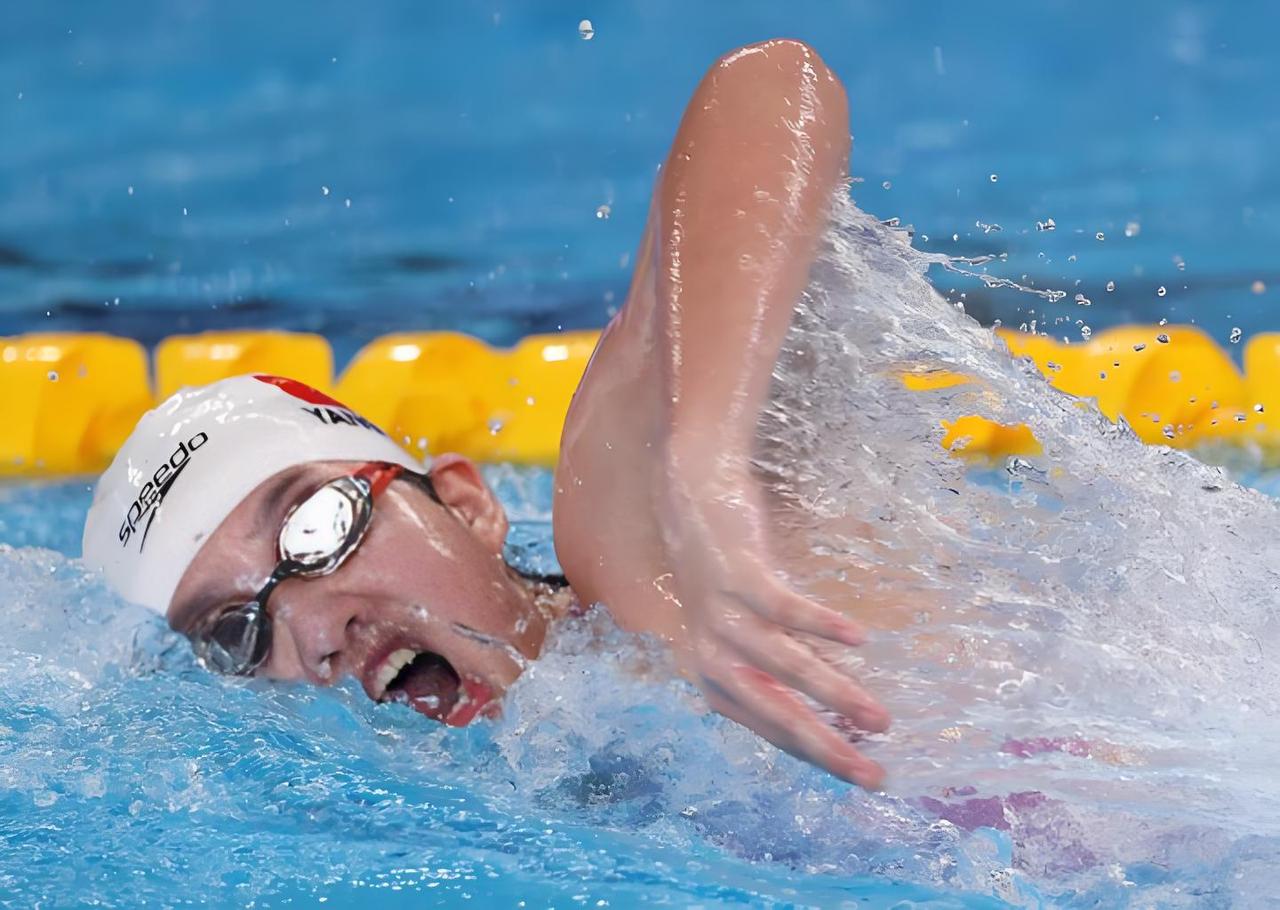 泳教头 | 泳讲堂：自由泳高肘抱水抓水满点技术，高效推进全新知识点！
 
今天带