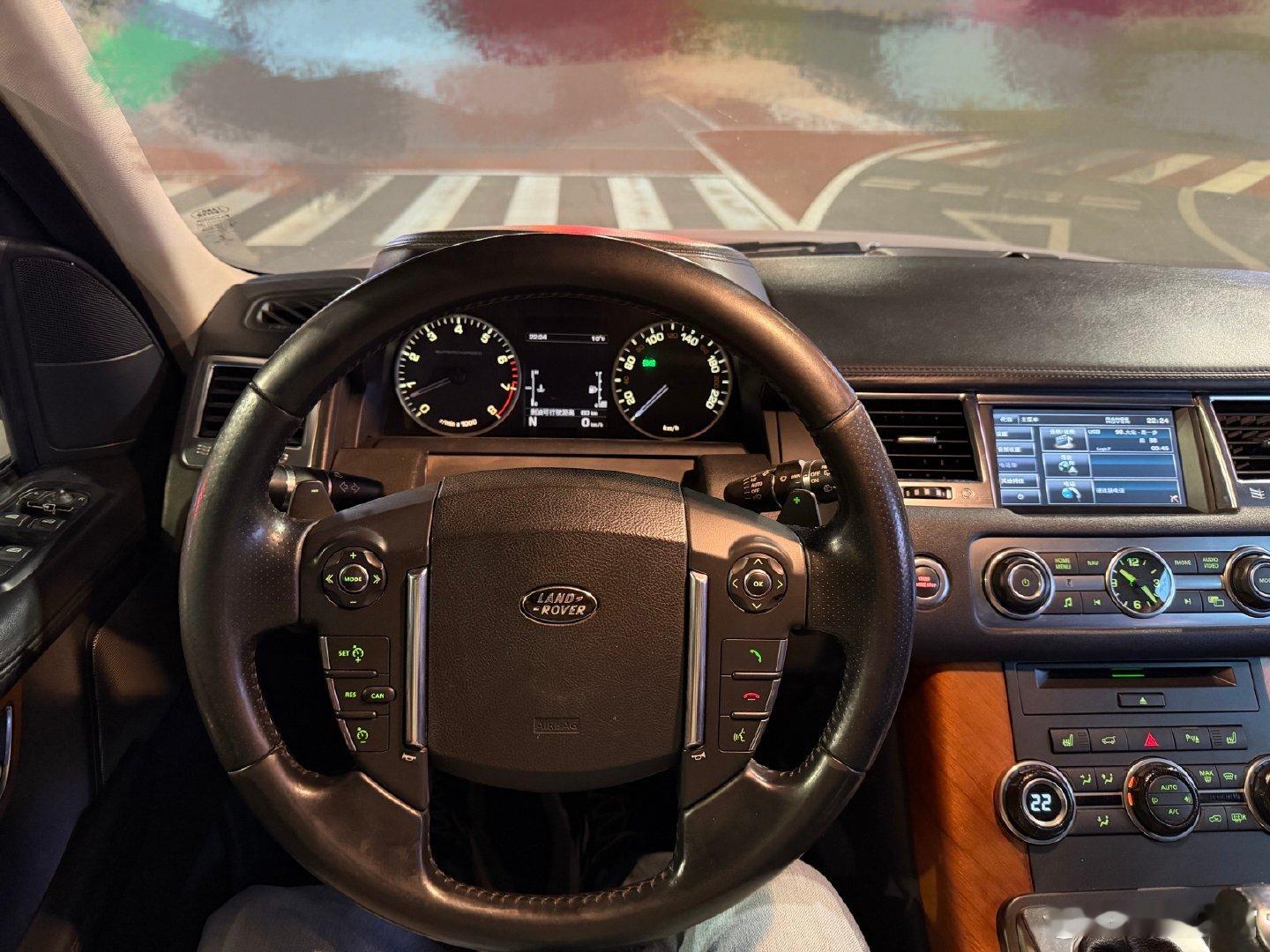 之前看过的一台揽胜运动L320末期5.0SC，车挺好但是记录不好（车头原版原漆，