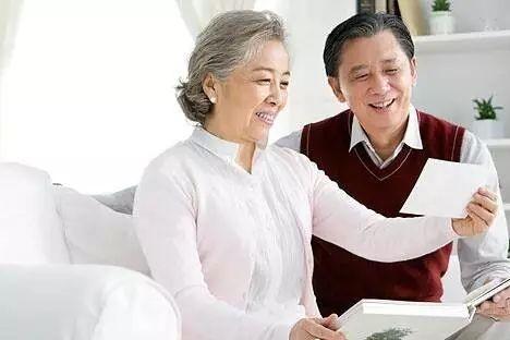 当你还在为三亚几万块一个月的养老公寓发愁时，吉林却突然甩出一个亿的“抢人”大礼包
