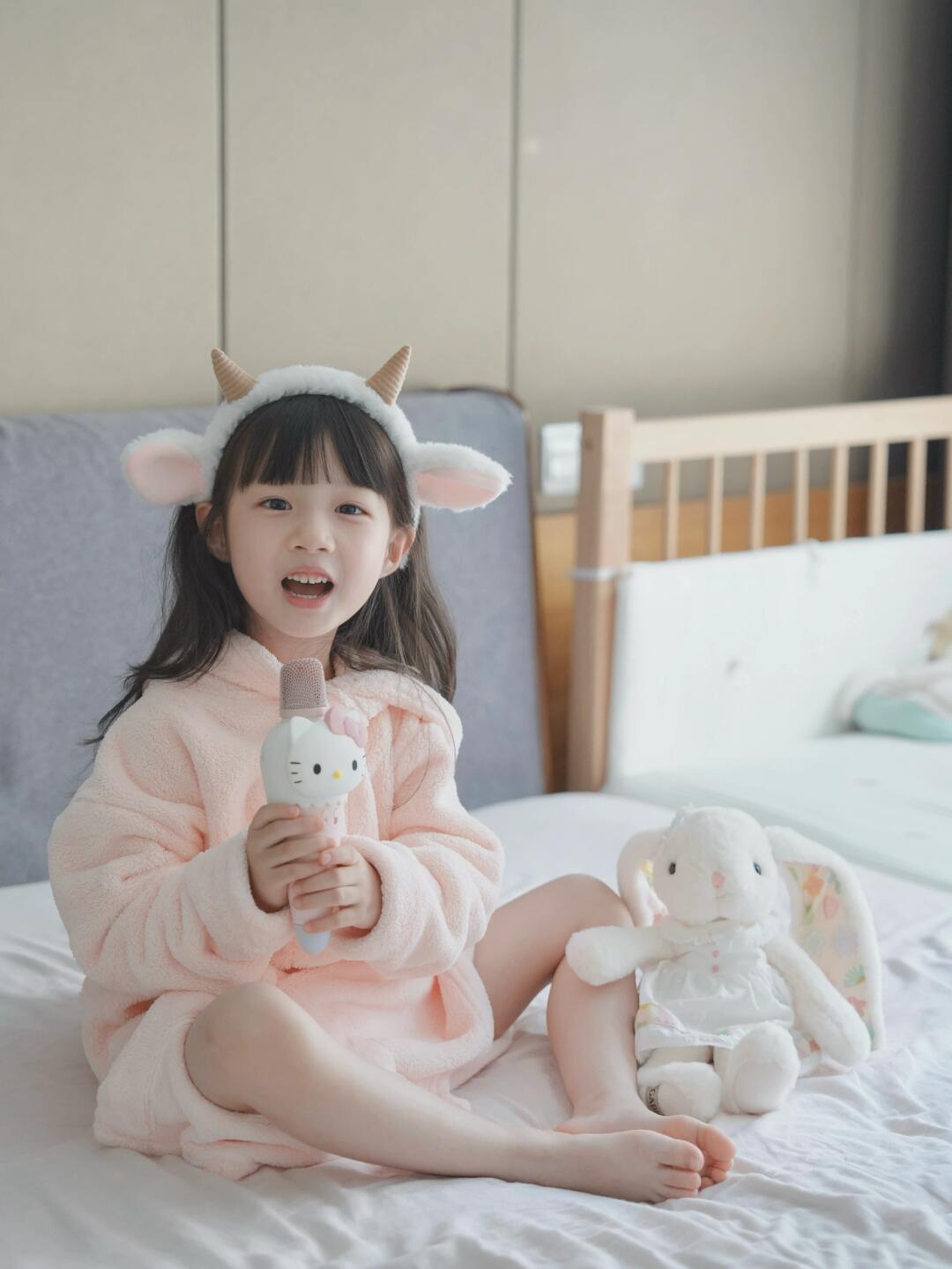 算了，跟你们没女儿的说不清楚💕